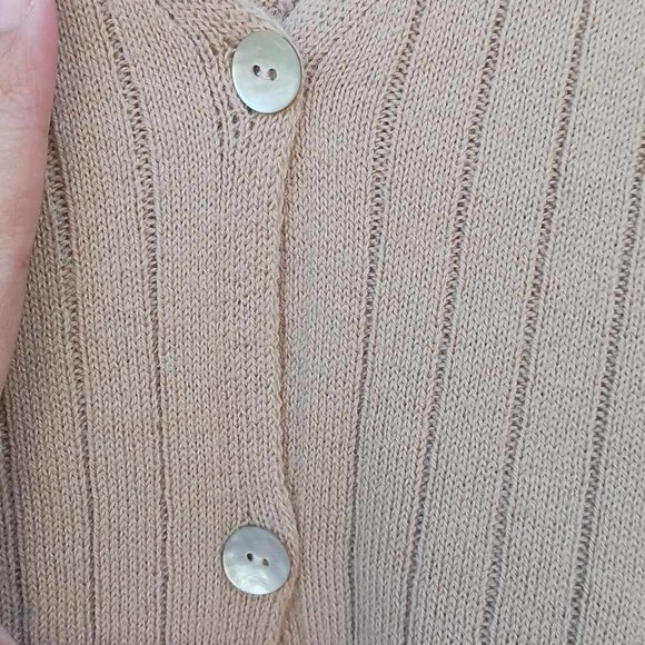 Nasty Gal knit short sleeve button up cardigan - Picture 3 of 5